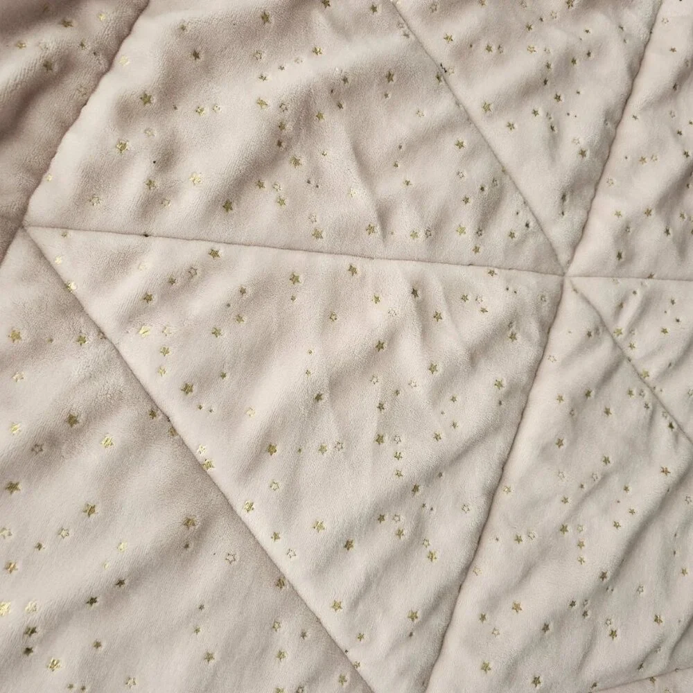 UGG Maisie Full/ Queen Size Blanket Comforter Pink W/ Gold Stars & White Sherpa